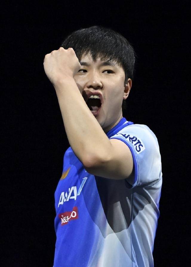 包含法国乒乓球队横扫瑞典乒乓球队，张本智和高光表现的词条