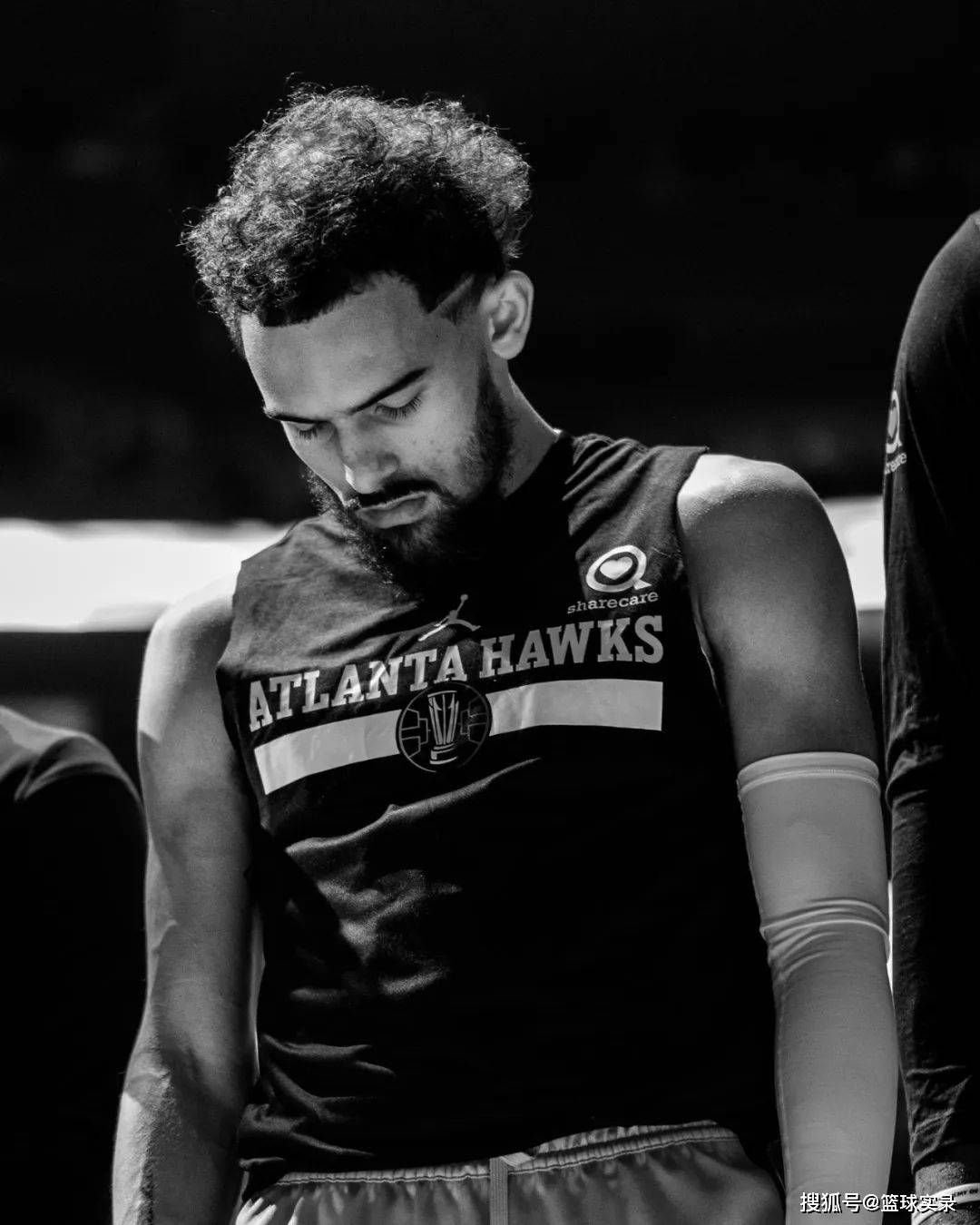 76人轻取爵士，特雷杨爆发神勇