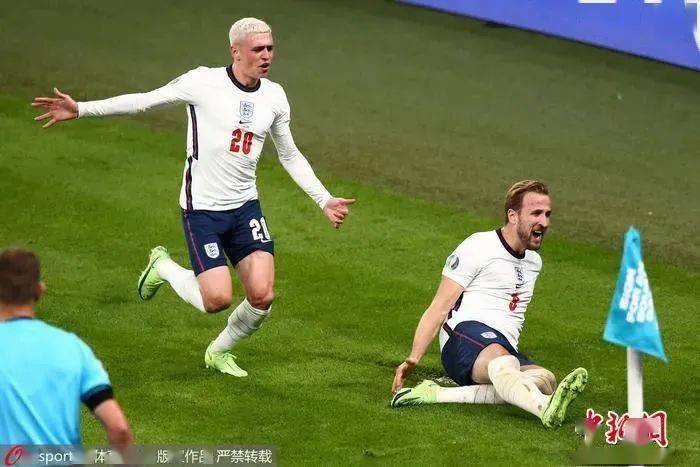 包含葡萄牙队鏖战得胜，力夺欧洲锦标赛半决冠军的词条