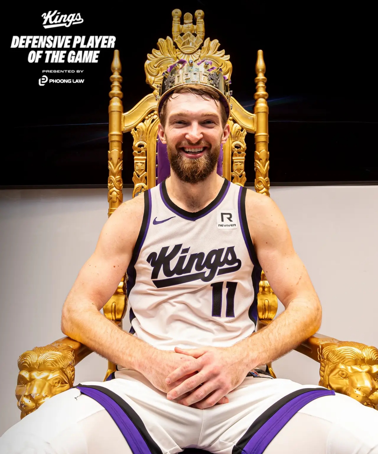 包含马刺轻取凯尔特人B队，萨博尼斯高光表现的词条