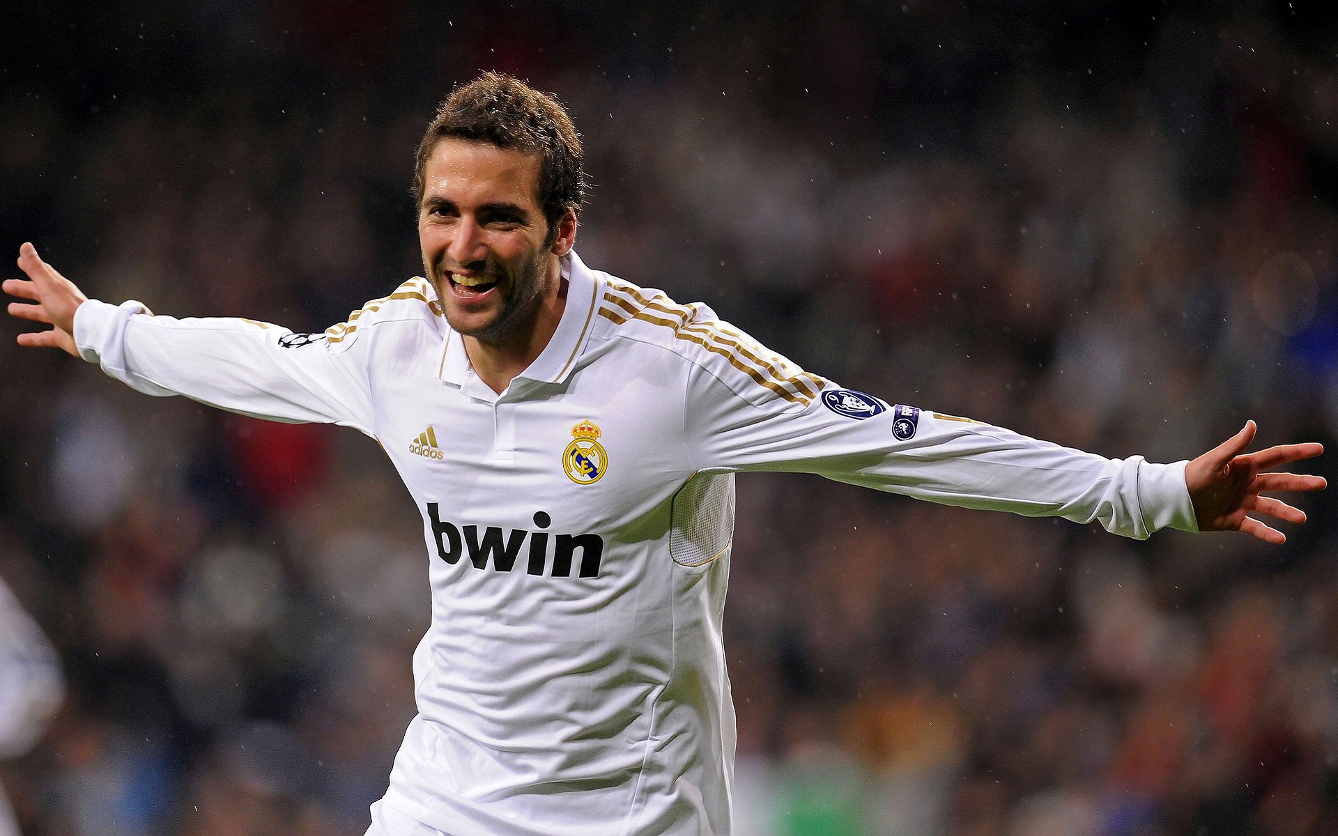 欧冠半决赛焦点战，爵士全面压制骑士