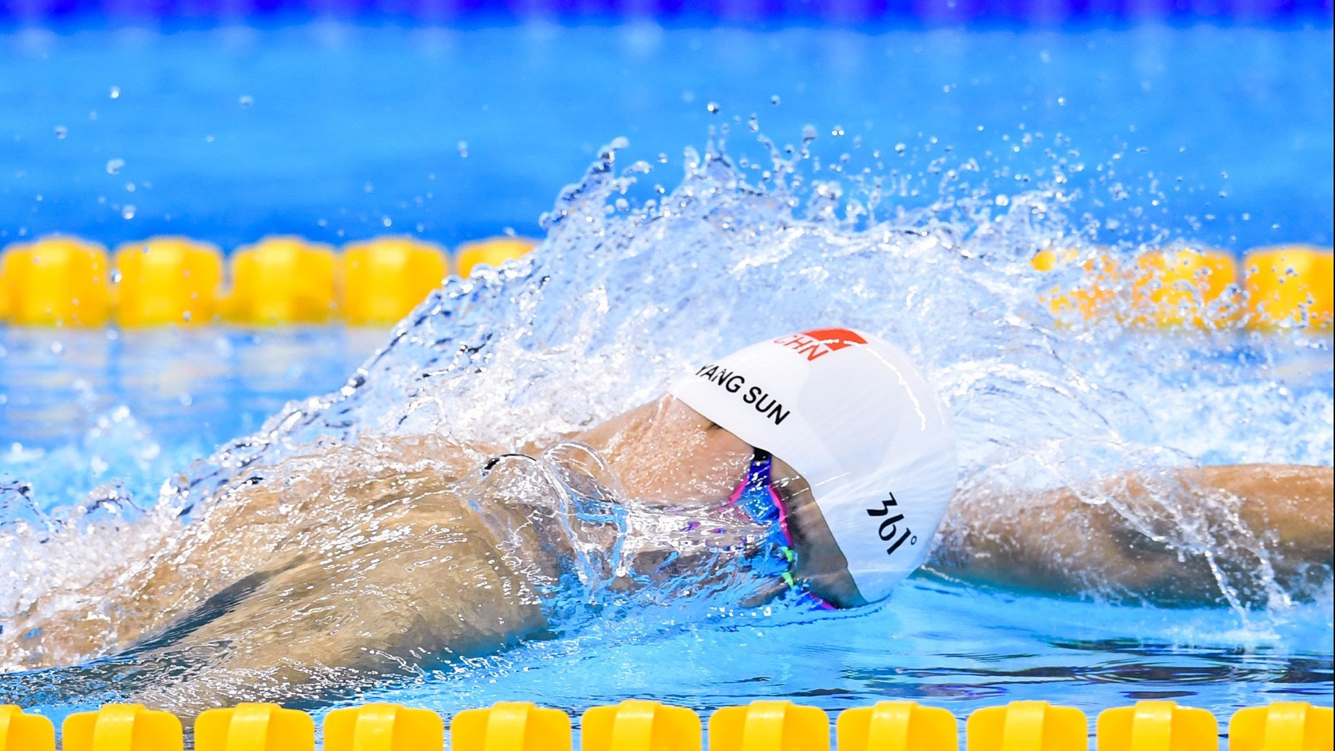 石宇奇状态如火山喷发,中国队团体赛3-0碾压法国队